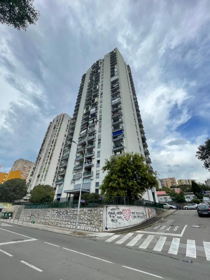 Apartment With Amazing City View Ριέκα Εξωτερικό φωτογραφία